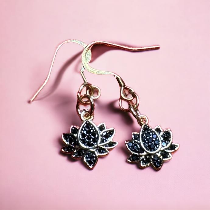 BOUCLES OREILLES DORE LOTUS